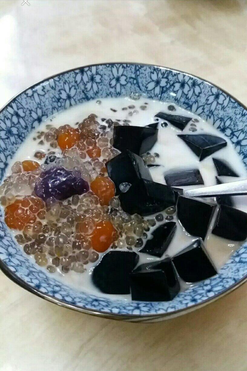 《Tinrry+》Q弹芋圆仙草冻