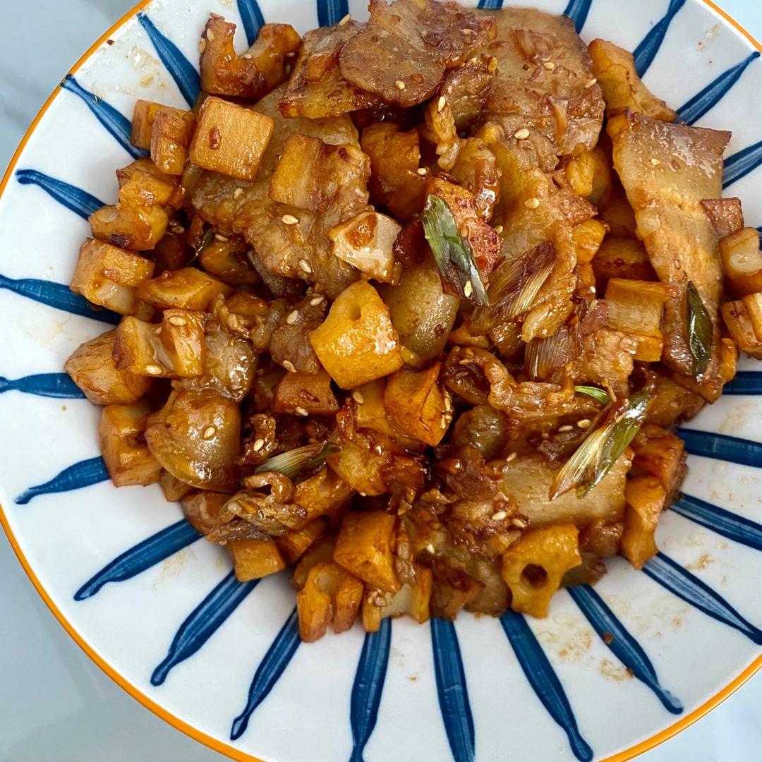 家常快手菜小炒藕丁真香
