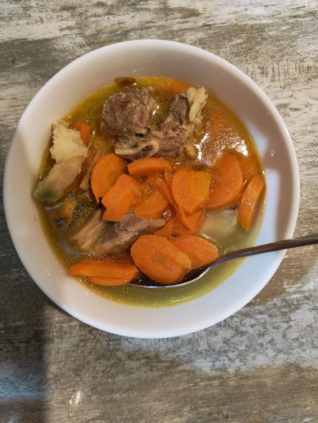 清炖羊肉（新疆特色）