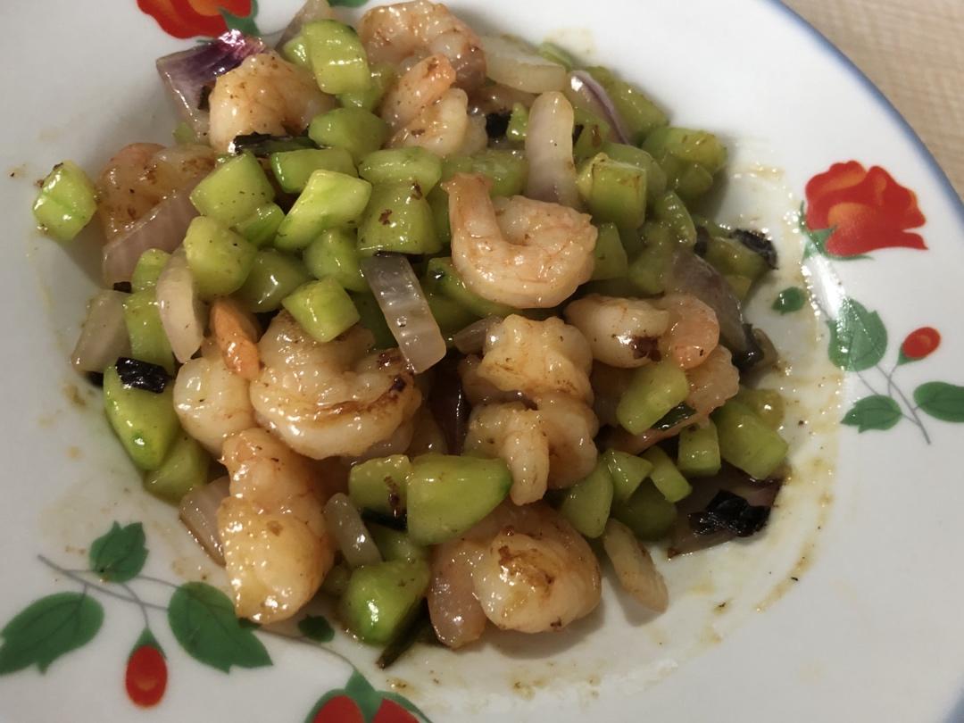 黄瓜炒虾仁