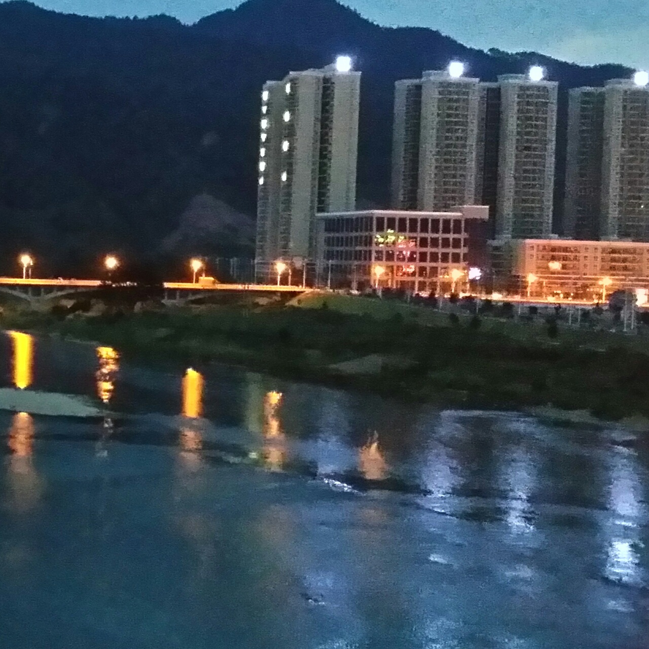 风清云淡_8ped