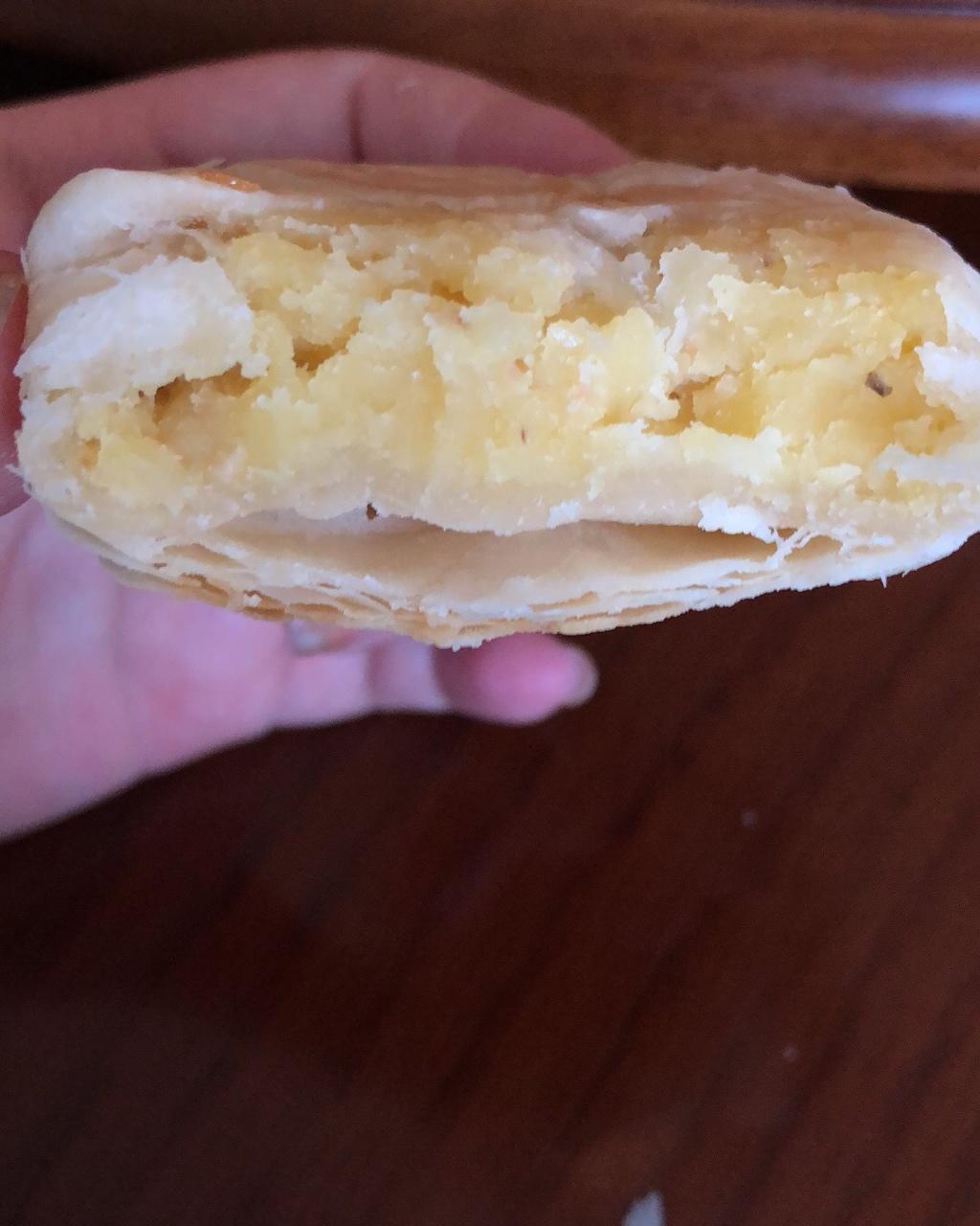 酥皮绿豆饼   酥得掉渣渣