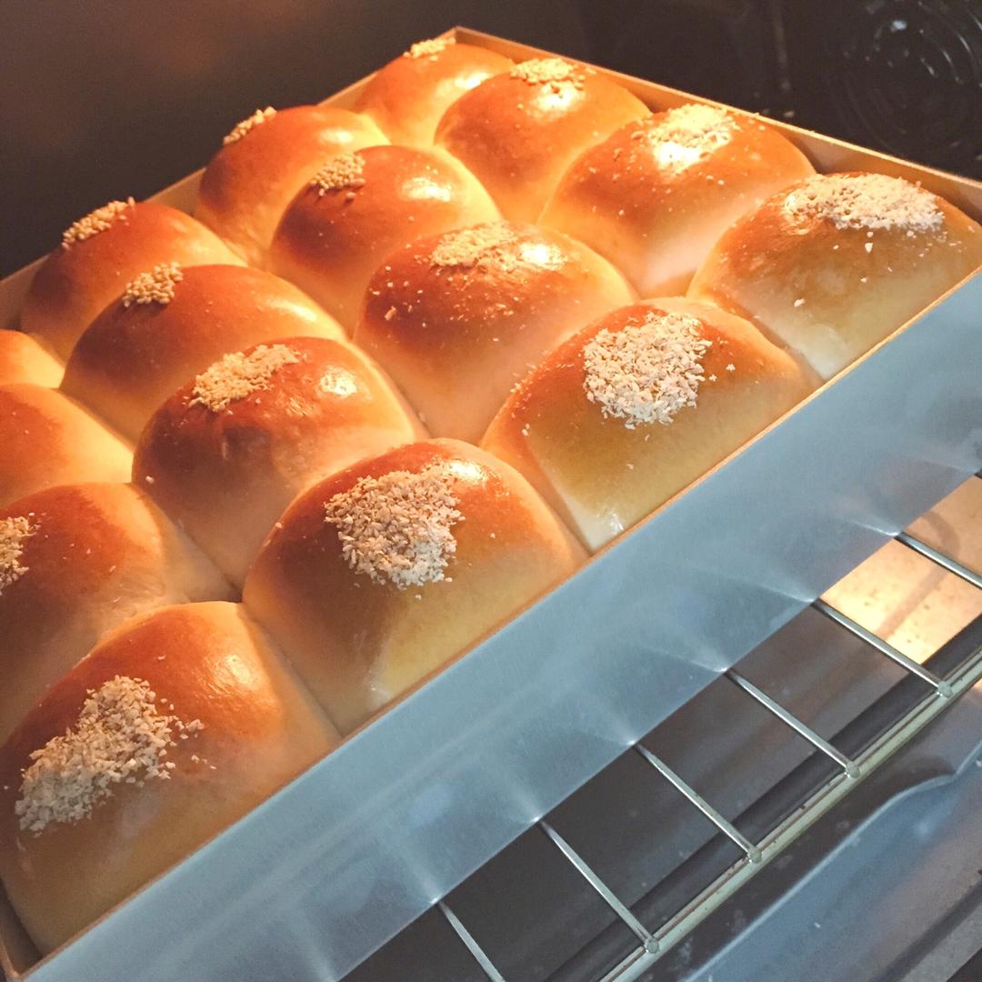 养乐多奶油小面包