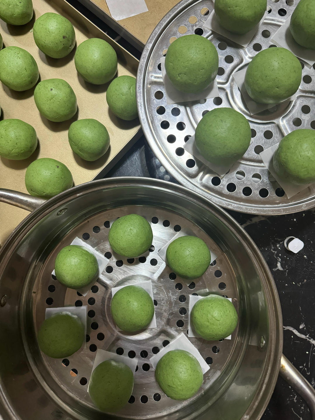 最爱这一抹绿—记一颗软糯不硬的青团