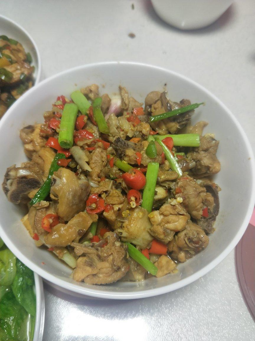 最简单的鸡肉做法——家常生炒鸡