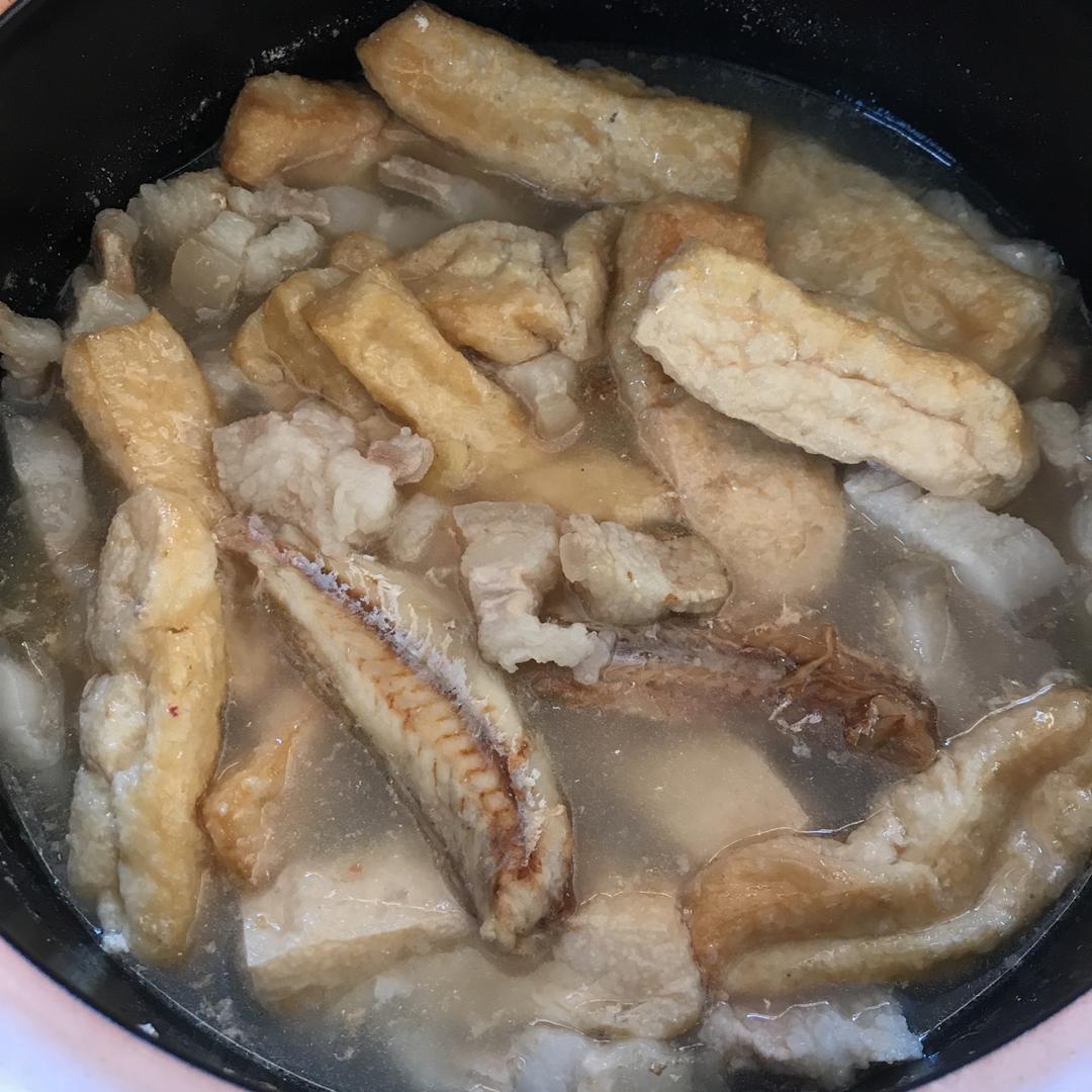 不用放盐！五花肉咸鱼煲