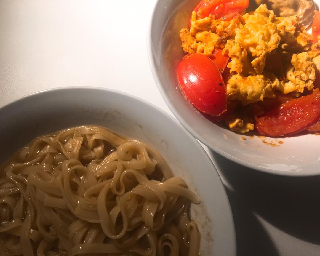 西红柿🍅鸡蛋🥚盖浇面（一人食）