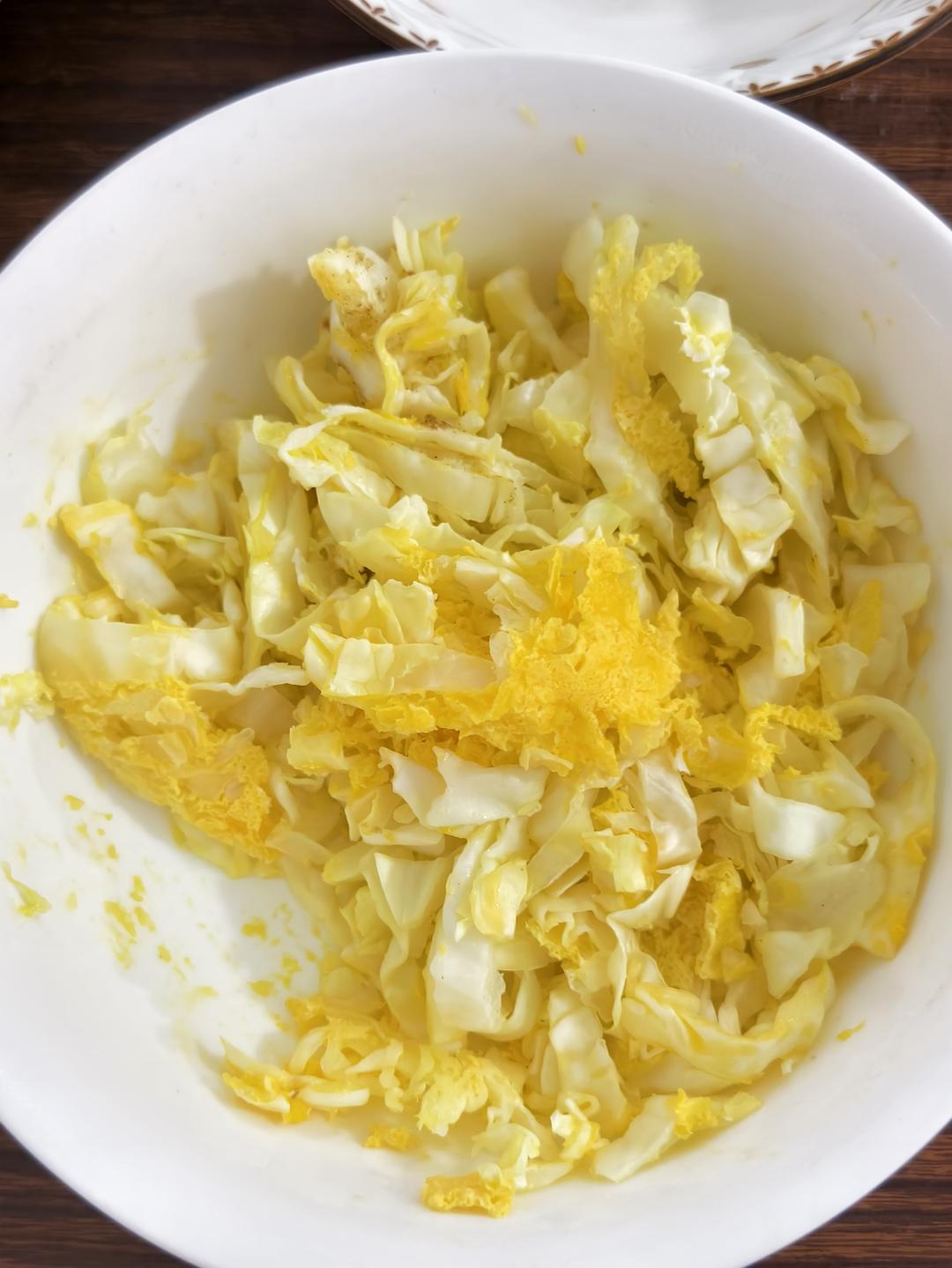 微波炉5分钟包菜鸡蛋