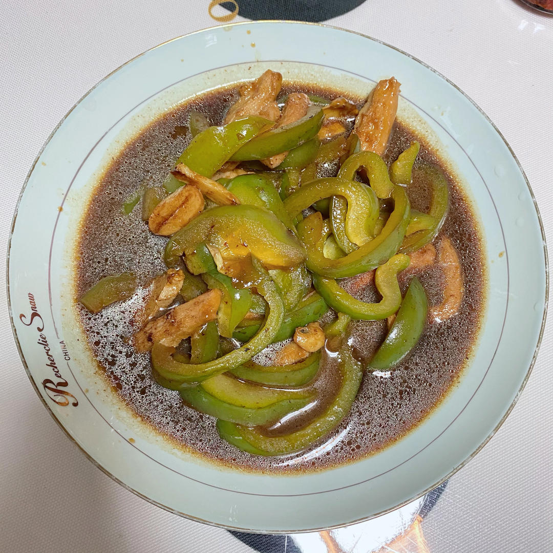 下饭神器👉青椒炒肉