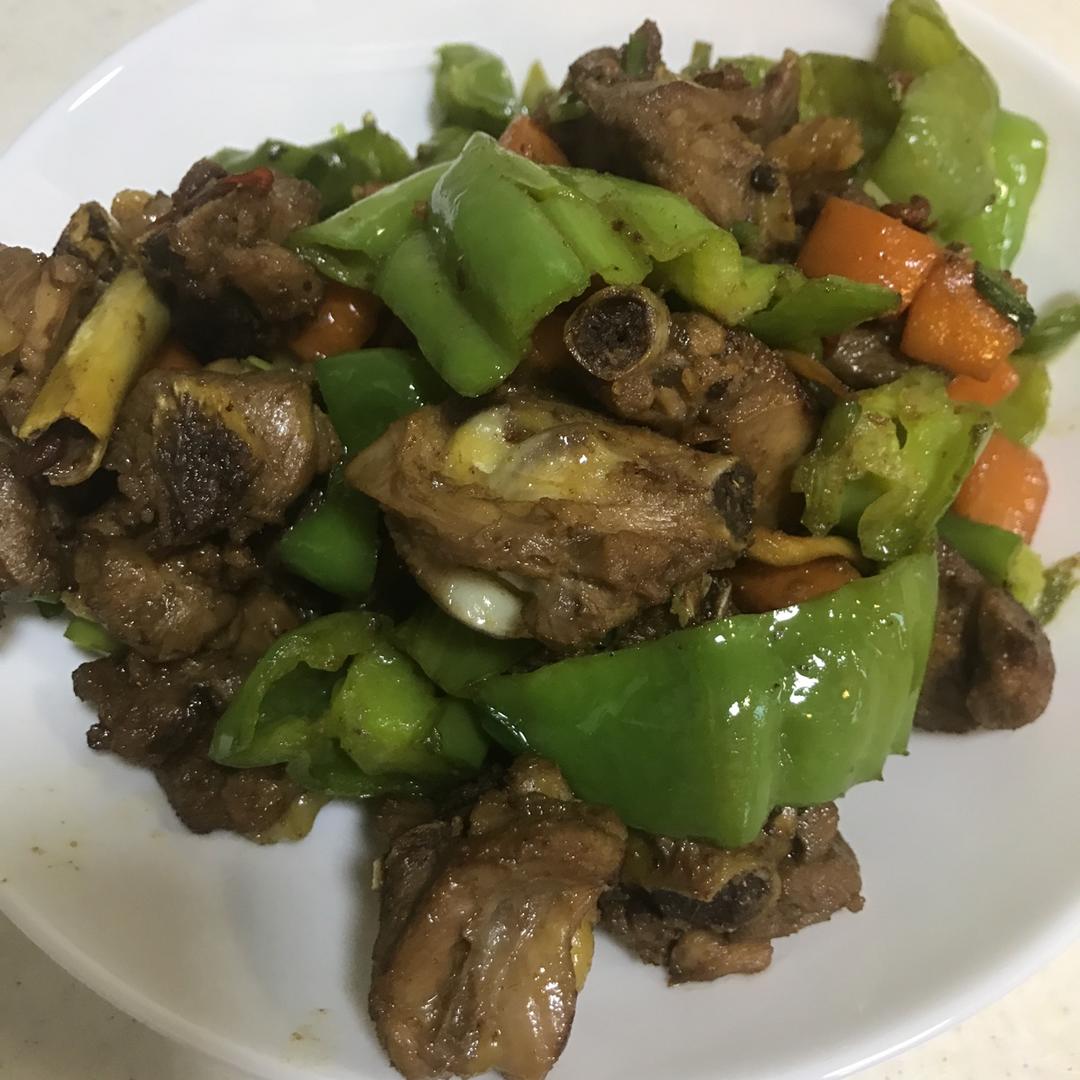 尖椒鸡腿