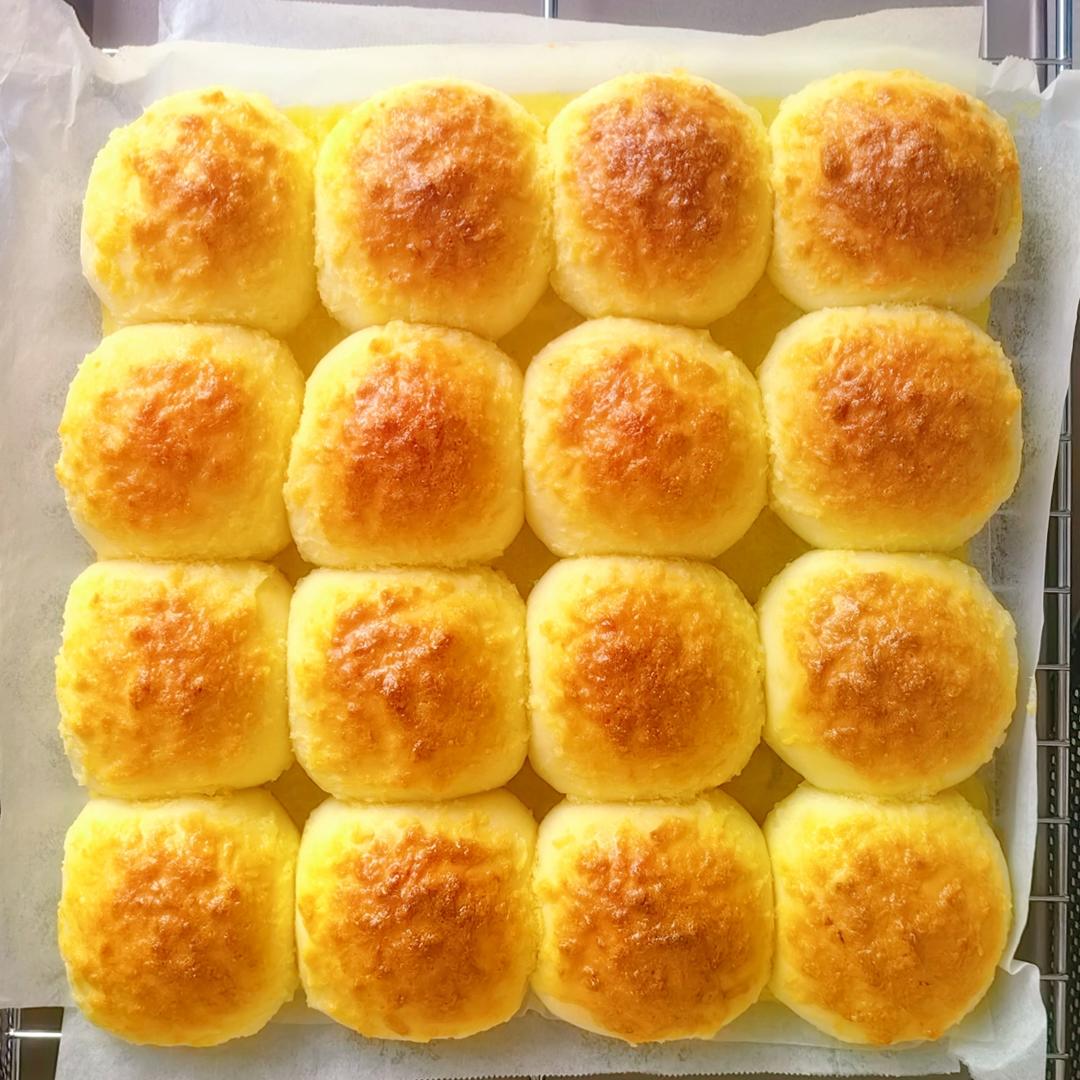 椰蓉酱小餐包