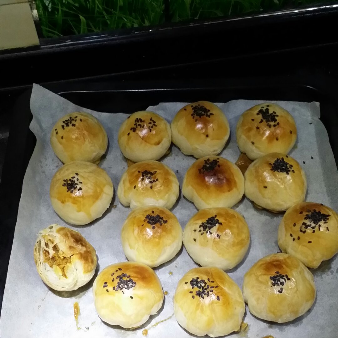 蛋黄酥（古早味）