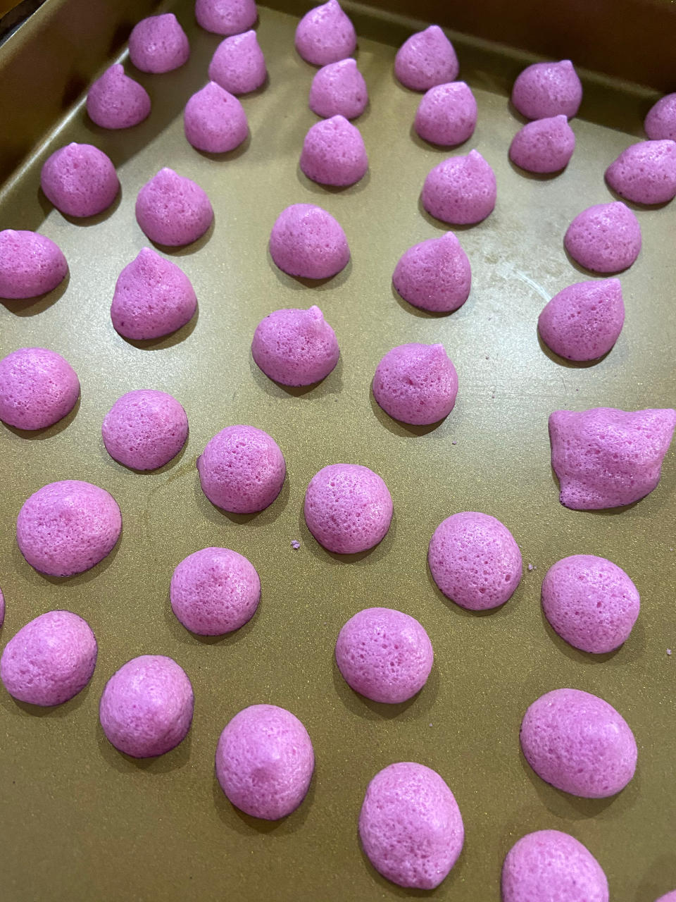 百分之九十九成功的专业版火龙果溶豆做法附蛋白霜打发视频