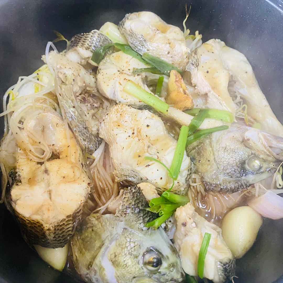 十五分钟鲜嫩无水焗鲈鱼