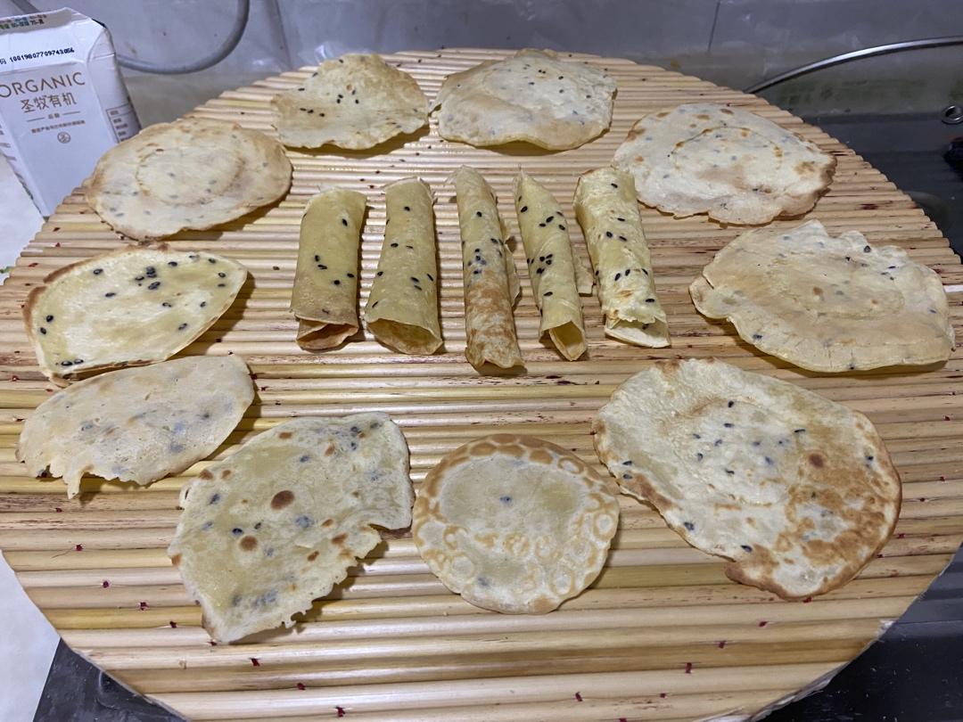 鸡蛋卷，平底锅就能做，酥到掉渣