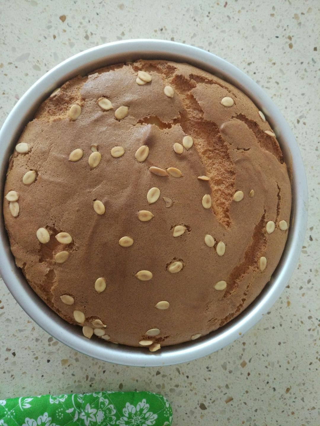 简单好做的8寸戚风蛋糕