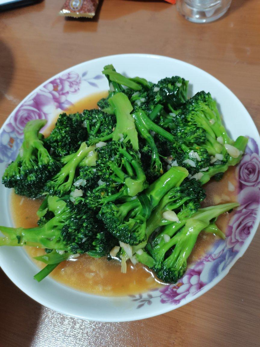 蒜蓉西兰花