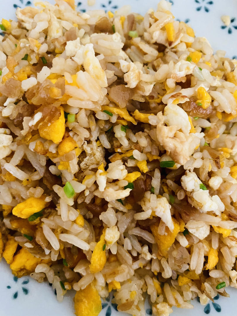 厨师长教你：“酱油炒饭”的家常做法，里面满满的小技巧，很受用