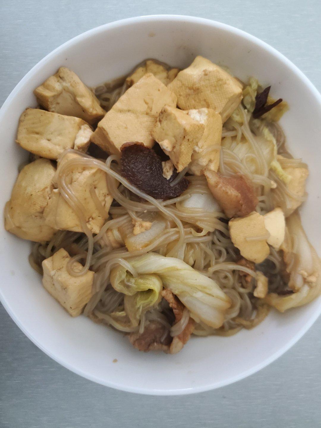 冬季最爱的家常菜！大白菜炖大豆腐或干豆腐