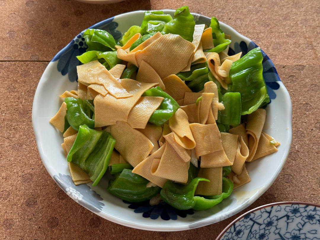 尖椒干豆腐