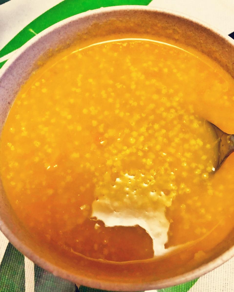 健脾养胃黄金南瓜小米粥