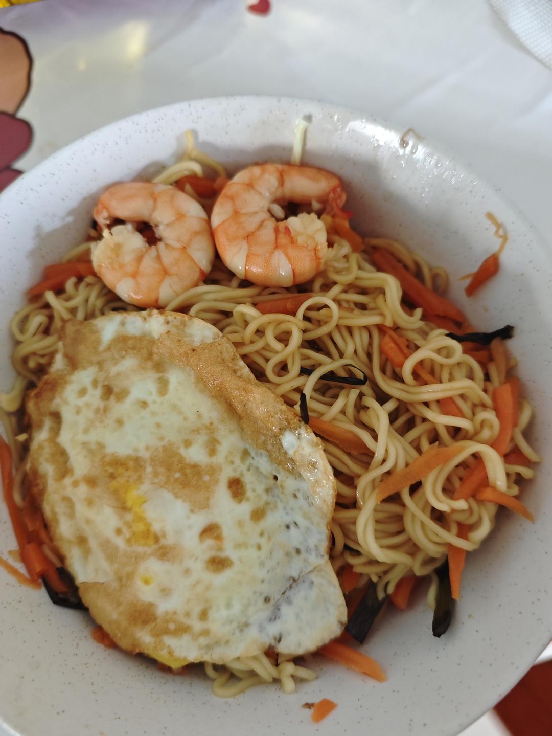 胡萝卜葱油拌面