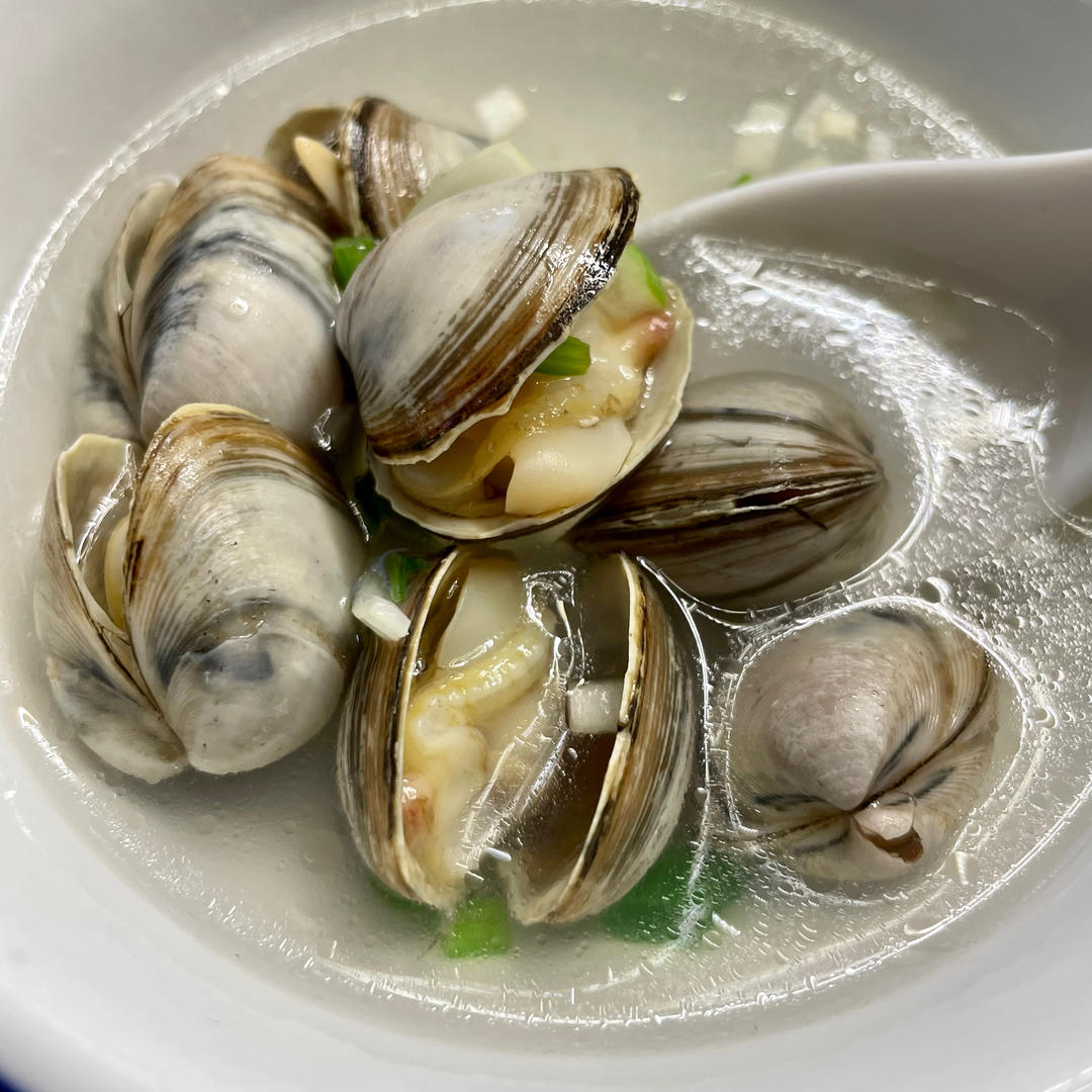 白蛤豆腐汤