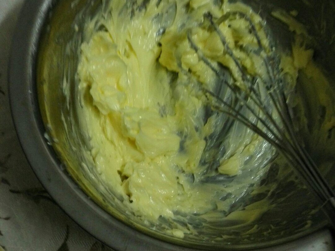 黄油曲奇饼干的做法 步骤2