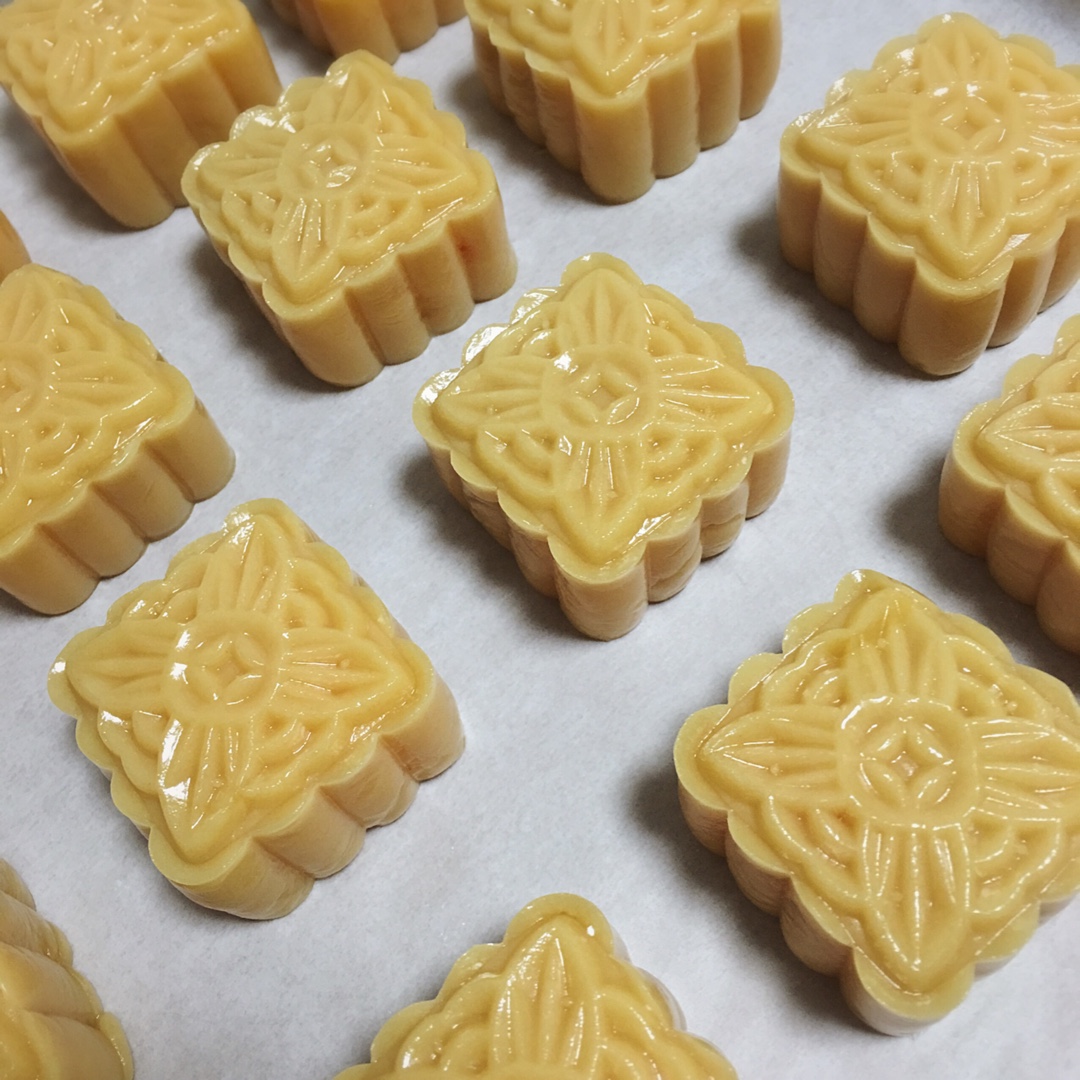 金沙奶黄月饼