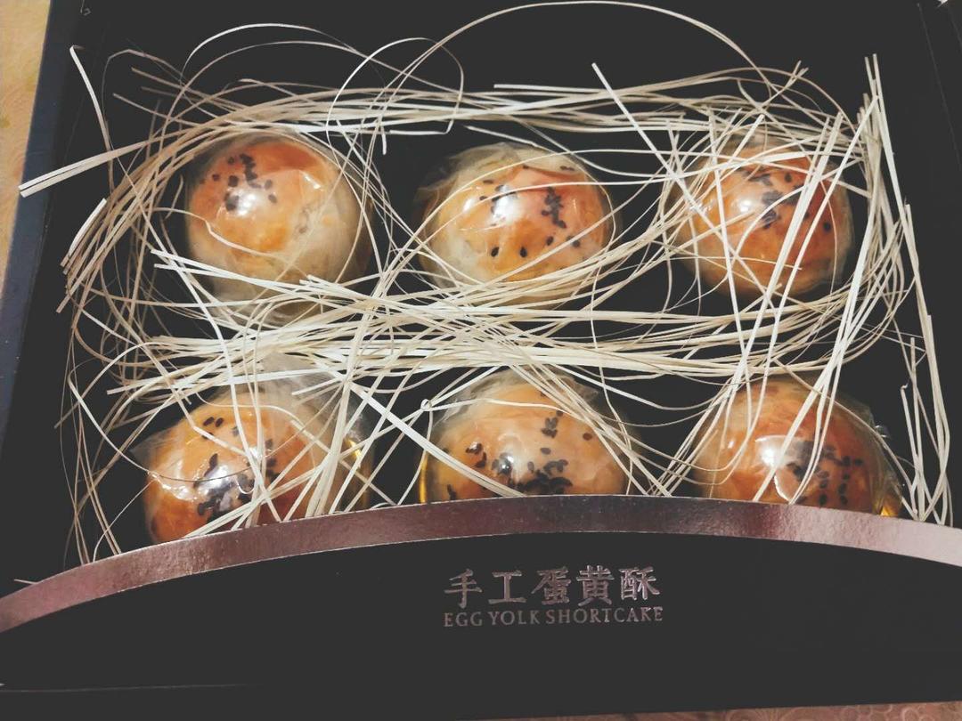 蛋黄酥&网红麻薯蛋黄酥---半圆天地盖包装调整方