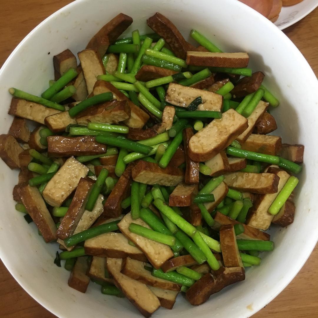 家常菜—蒜苔炒豆干