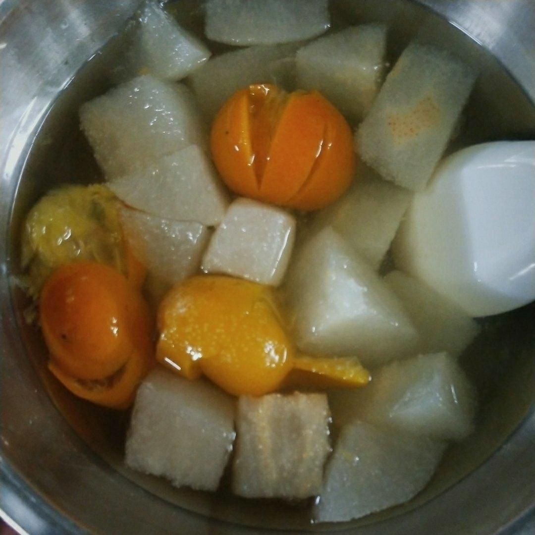 金桔雪梨银耳糖水
