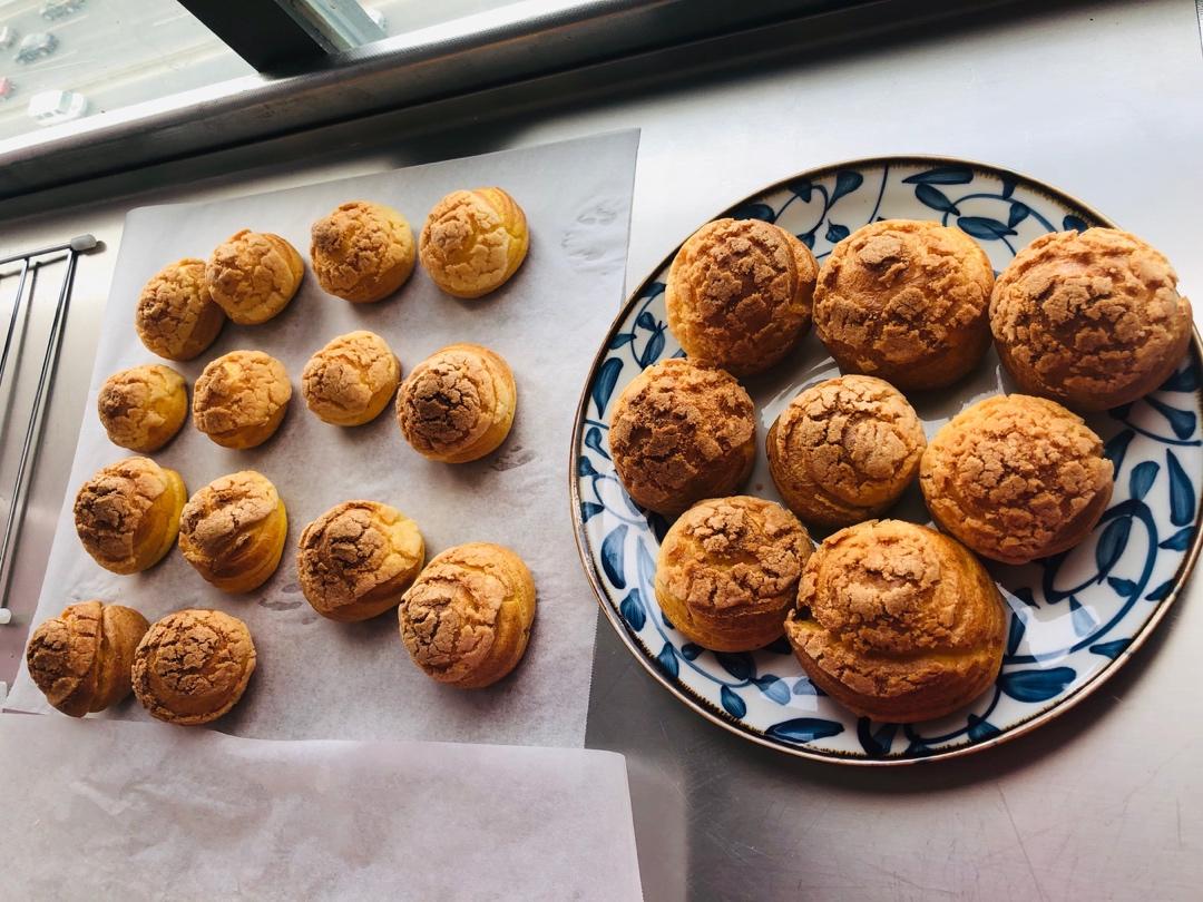 十分美味的酥皮泡芙