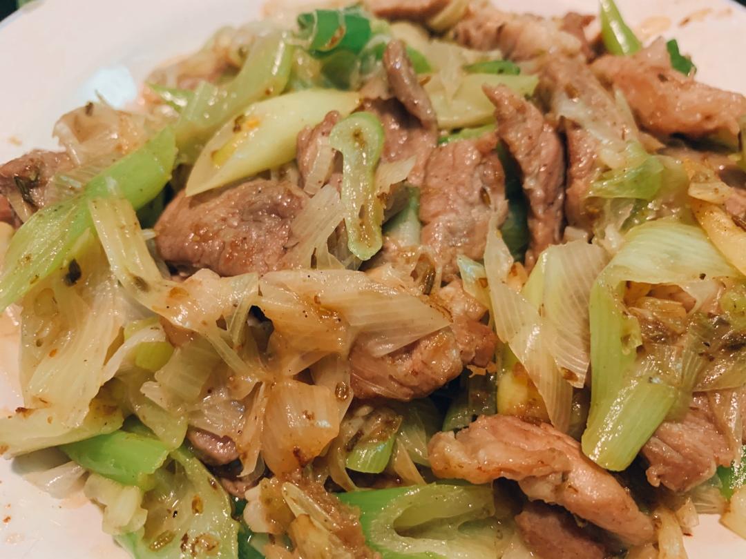 大葱炒肉