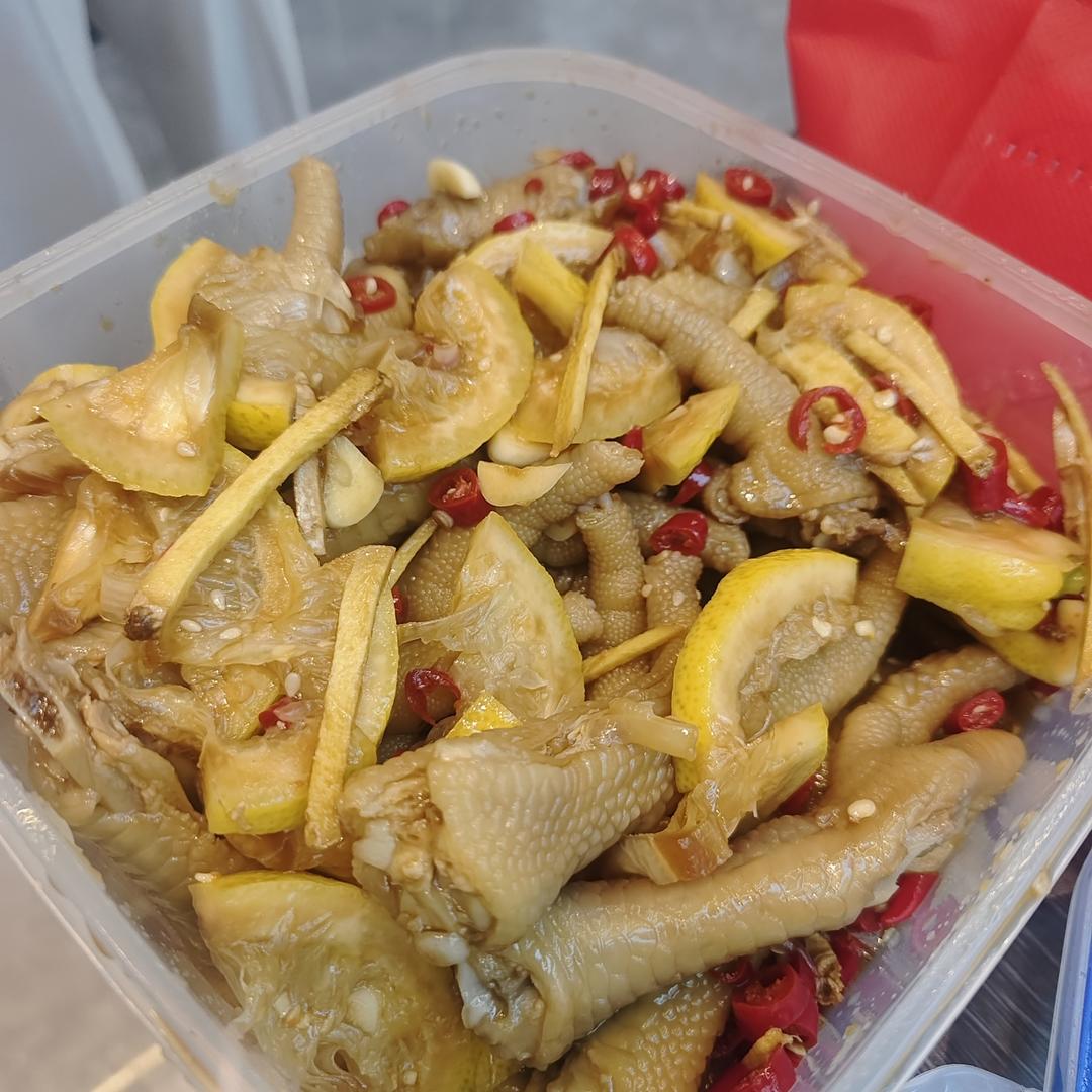 网红柠檬酸辣鸡爪