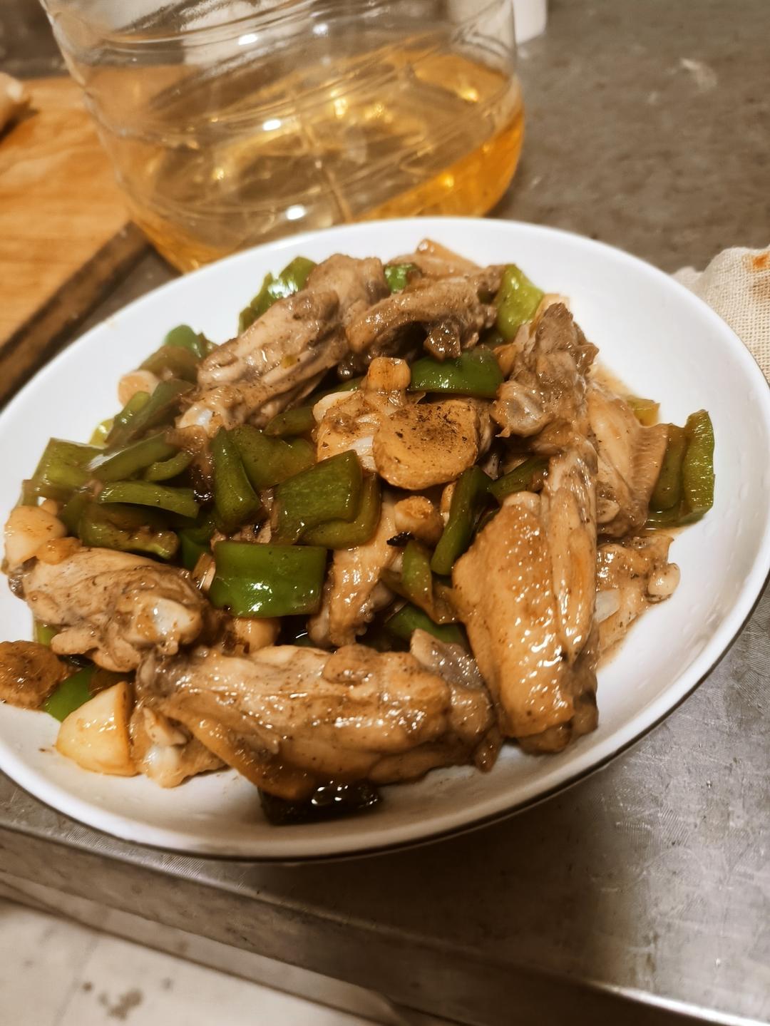 蒜香鸡翅，这才是鸡翅最好吃的做法