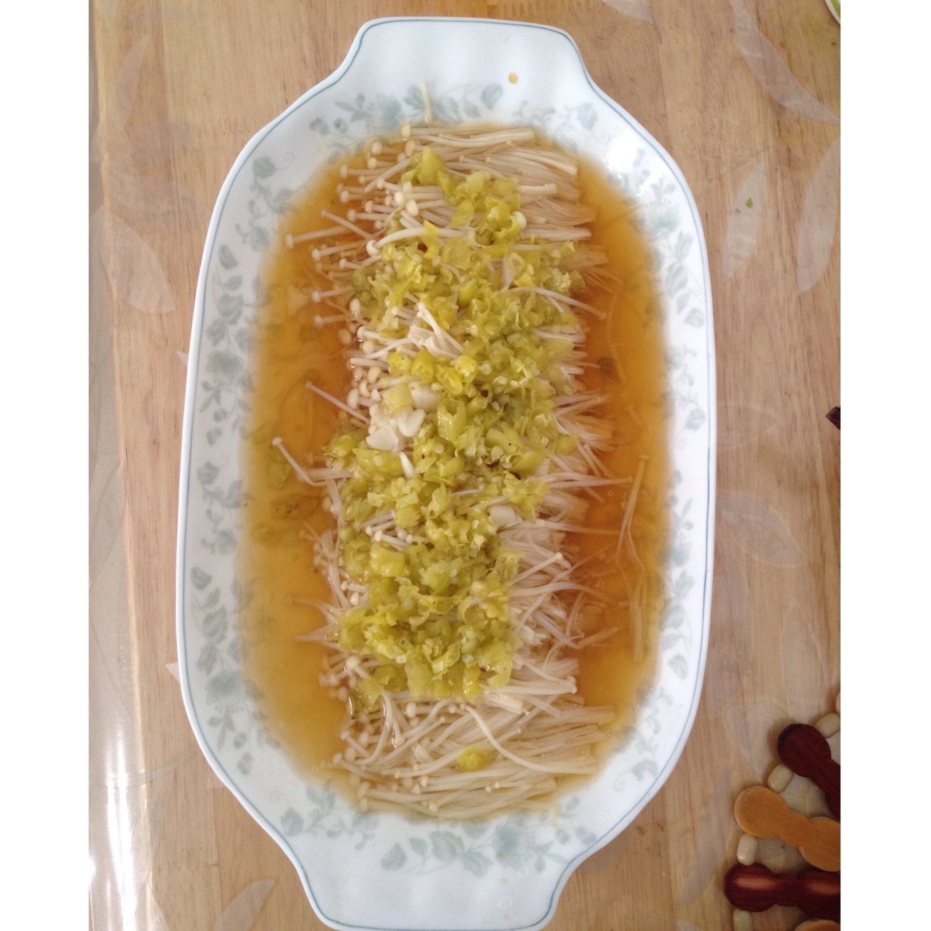 蒜蓉蒸金针菇