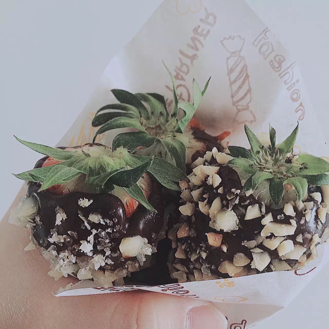 巧克力草莓伯爵