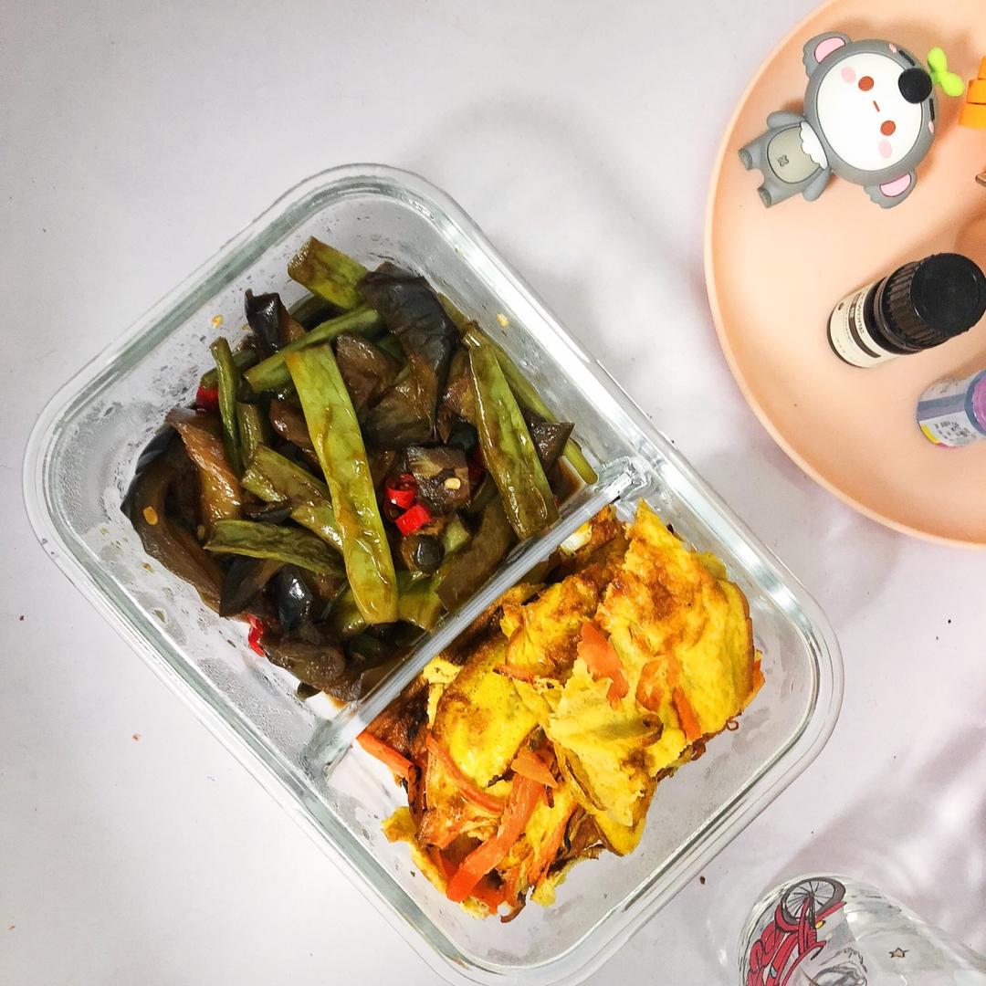 工作日午餐-快手菜|胡萝卜丝鸡蛋饼