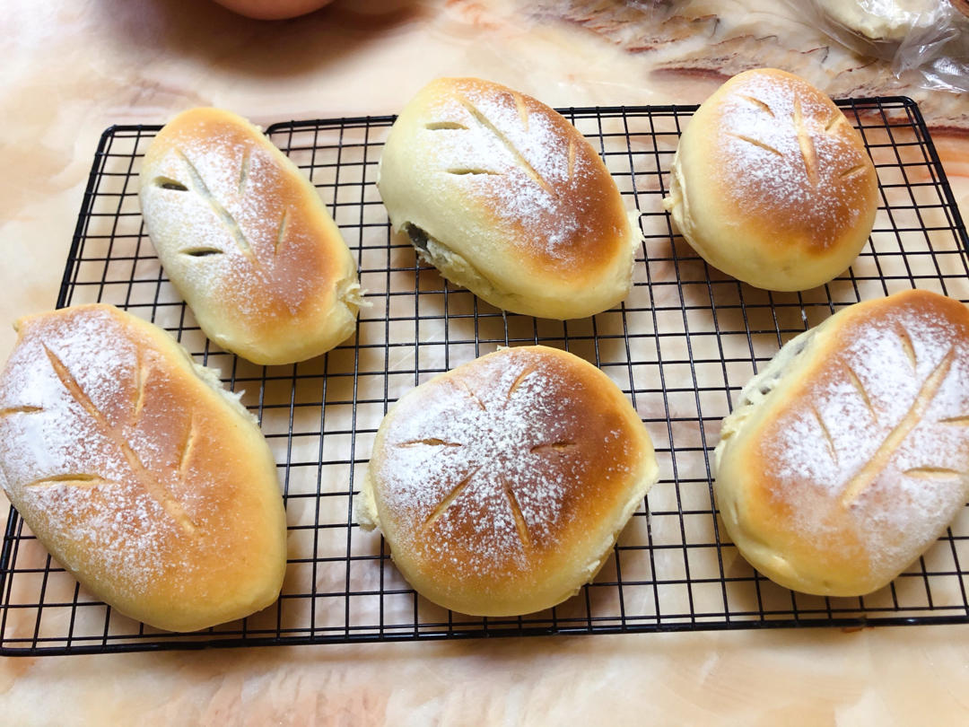 【半个就饱！越吃越瘦】【Sweet bun with Sticky sweet potato filling】 #牛奶麻薯#红薯#软欧#