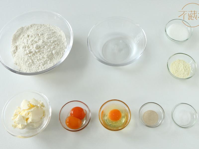 纯奶手撕吐司的做法 步骤1