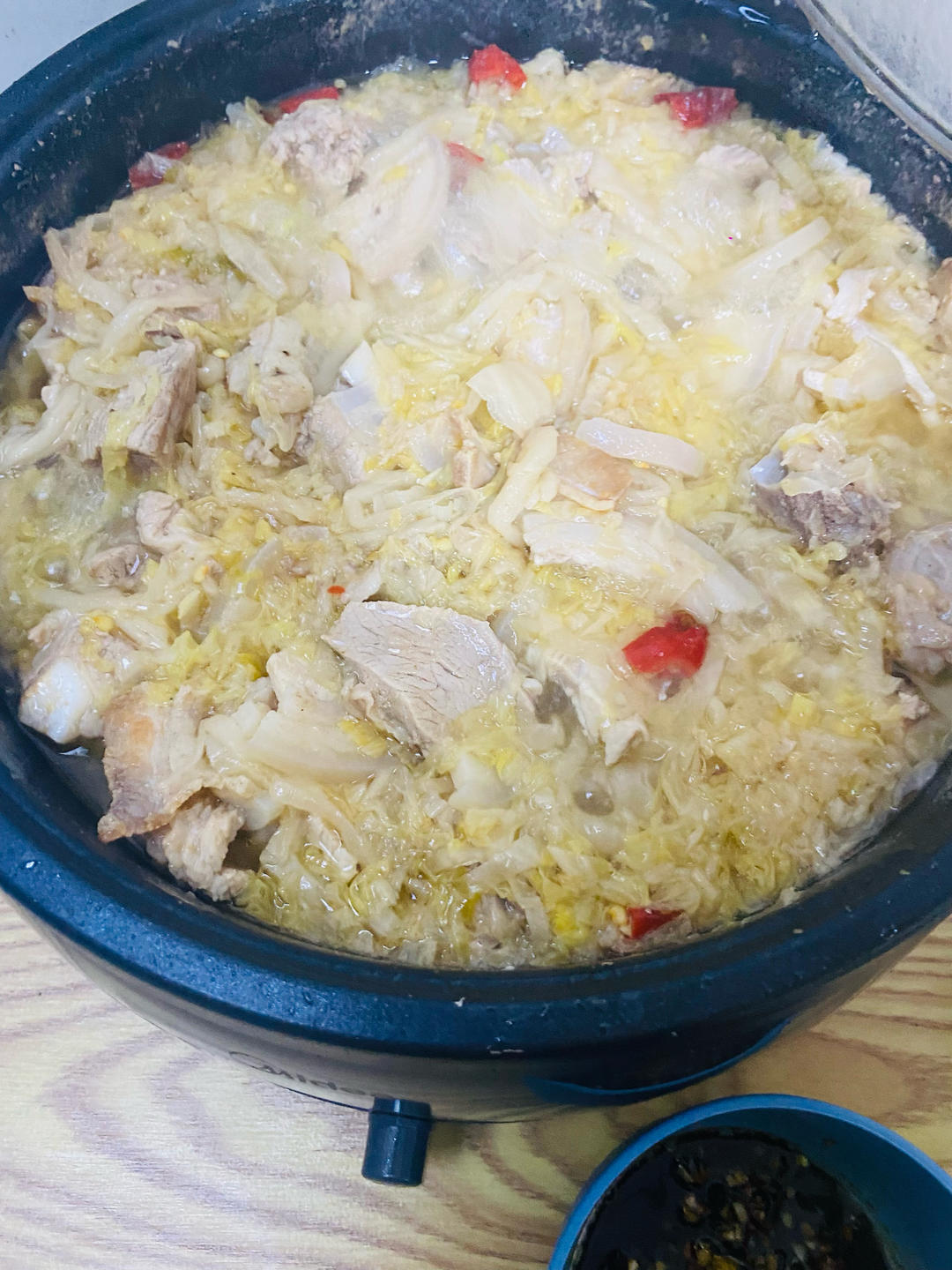 东北酸菜炖排骨