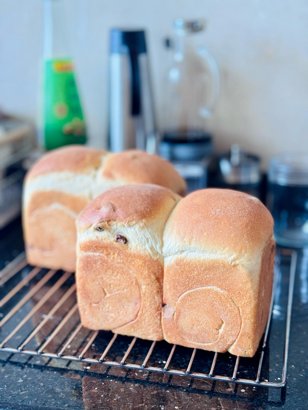 炼乳鲜奶提子吐司｜奶香加倍柔软加倍