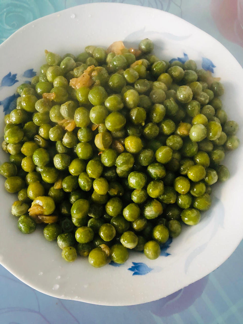 自带清甜超美味的素炒豌豆