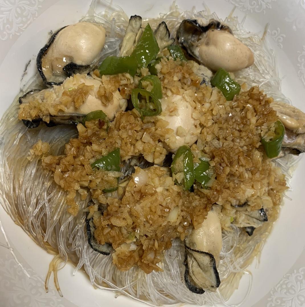 蒜蓉粉丝蒸蚝仔牡蛎肉