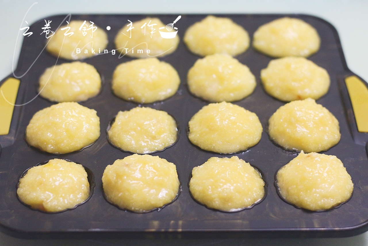 巨好吃‼️椰香浓郁🔥黄金椰蓉小面包的做法 步骤5