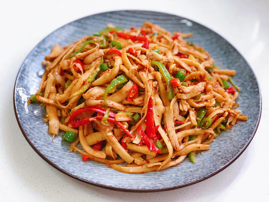 luo小猴做的烧烤味下饭菜!干煸杏鲍菇