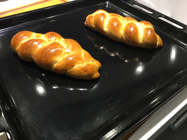 节日里的COMFORT FOOD --- 黄油面包卷
