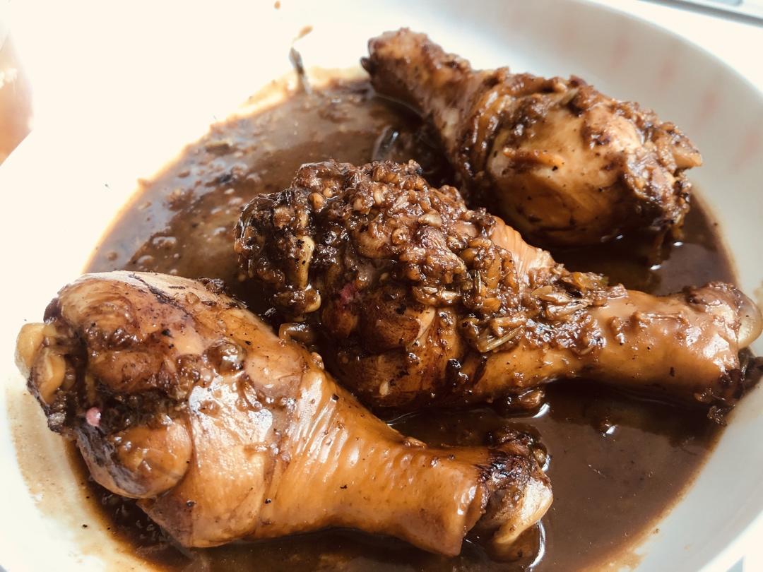 🔥好吃到飙泪的秘汁多汁蒜香鸡腿，鲜嫩到流口水。