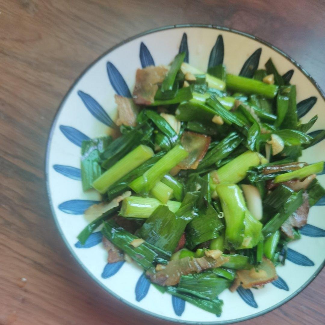 蒜苗炒腊肉